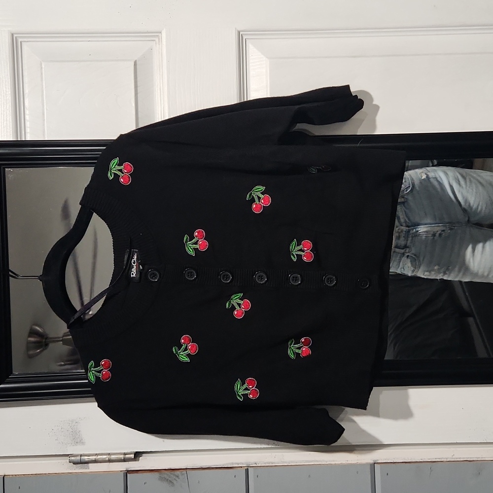 Torrid retro chic cherry crop sweater 1x